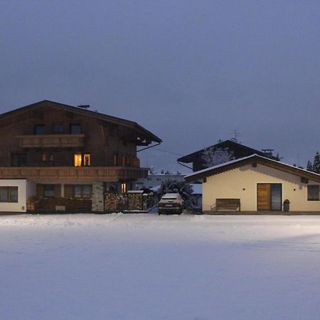 Haus Jochler Apartment Ried im Zillertal Exterior foto