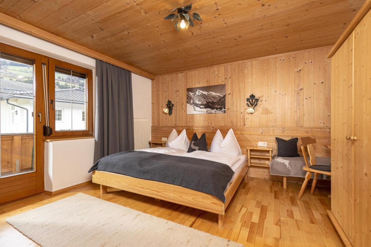 Haus Jochler Apartment Ried im Zillertal Exterior foto