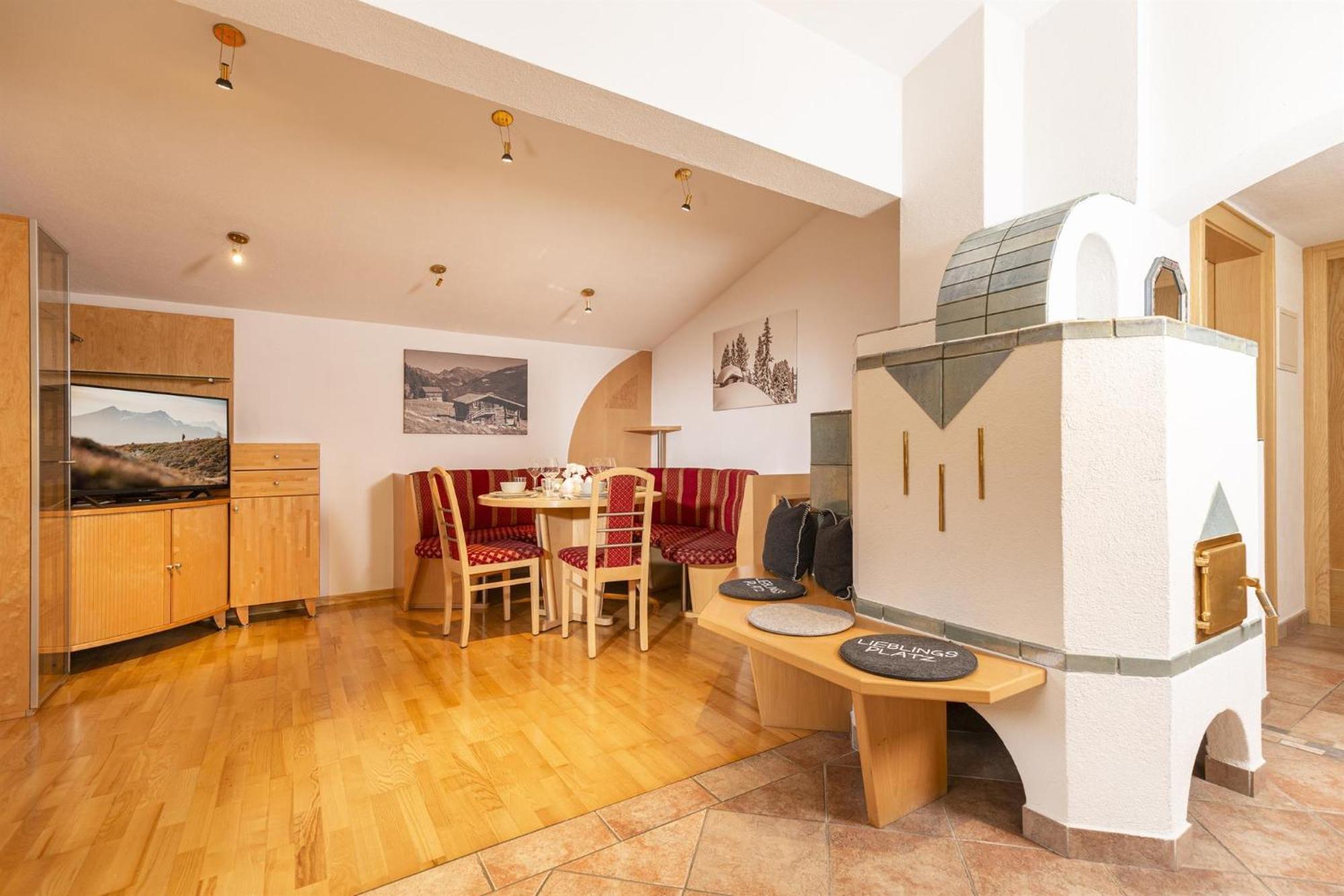 Haus Jochler Apartment Ried im Zillertal Cameră foto